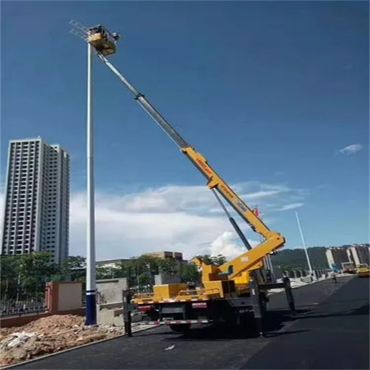 嵊泗县维修路灯的曲臂升降车出租