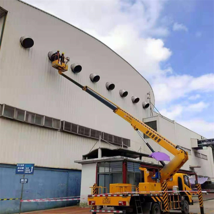 嵊泗县高空作业车出租服务：专业广告牌安装解决方案