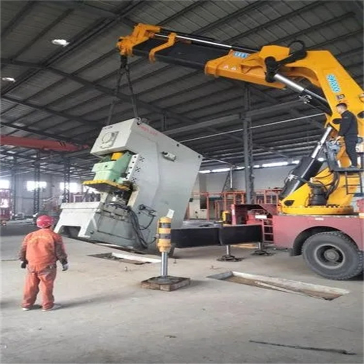 嵊泗县80吨折臂吊车出租附近电话