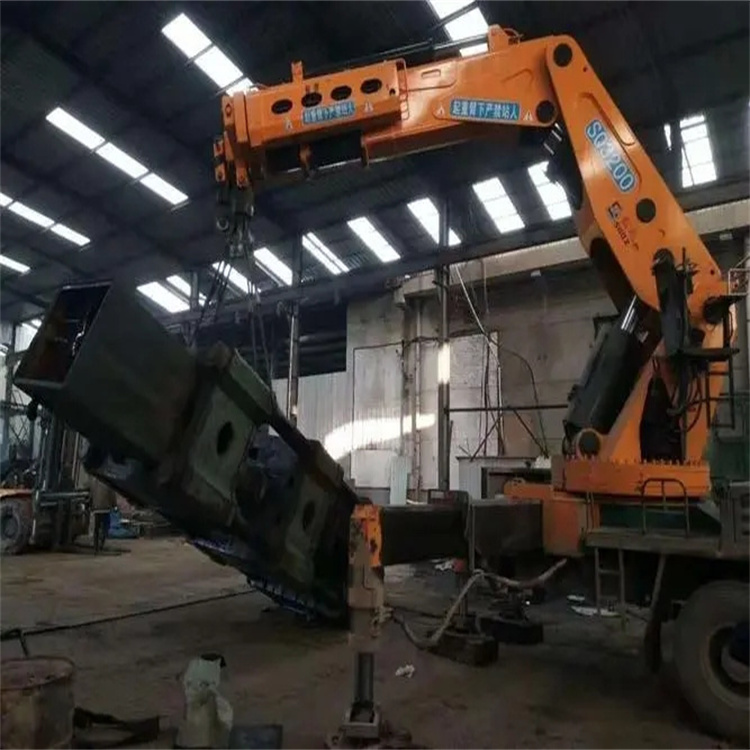 嵊泗县130吨折臂吊车出租吊机租赁附近电话