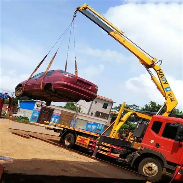 嵊泗县吊车吊汽车的正确方法